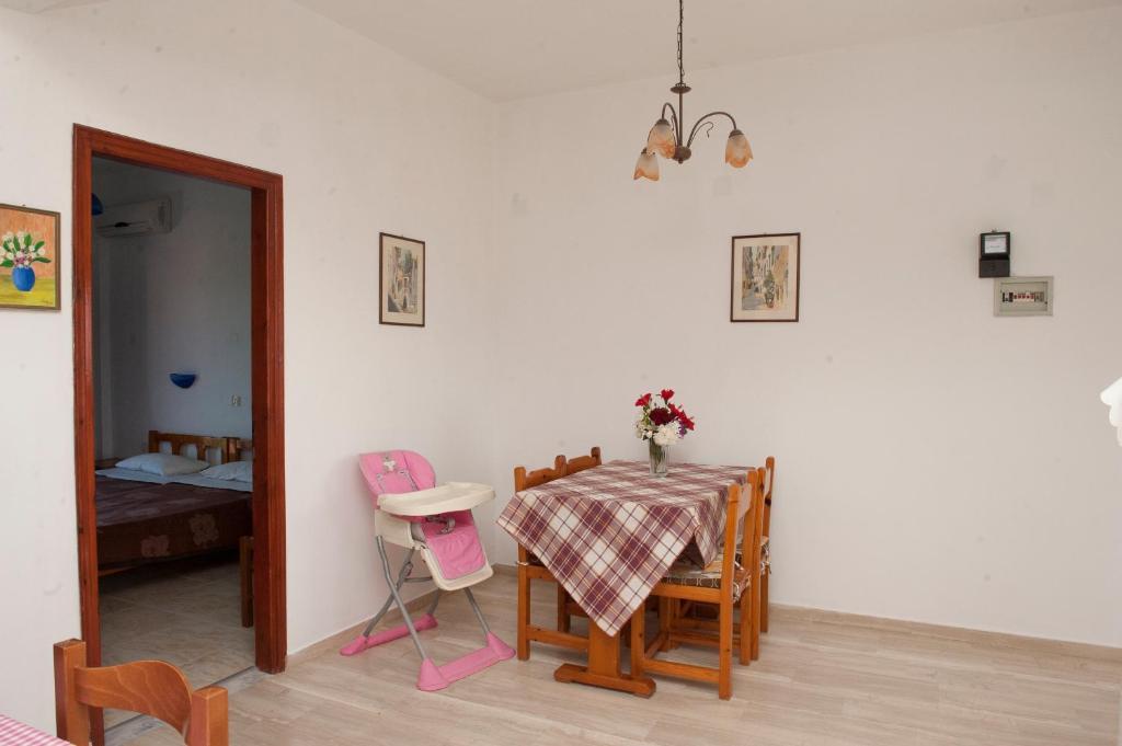 Maria'S Paradise Astrakeri Room photo